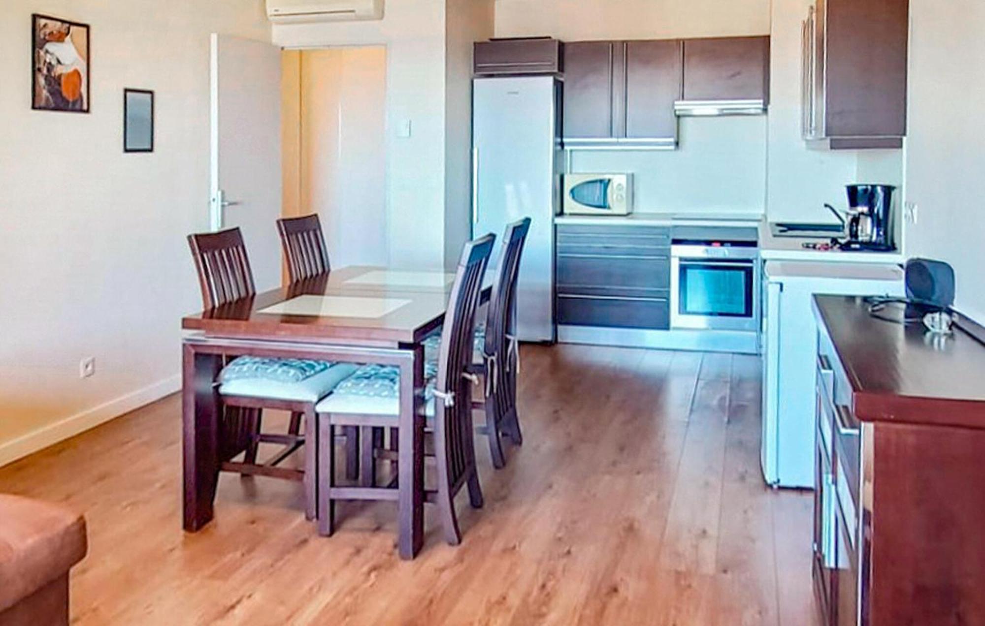 3 Bedroom Nice Apartment In Canet En Roussillon מראה חיצוני תמונה